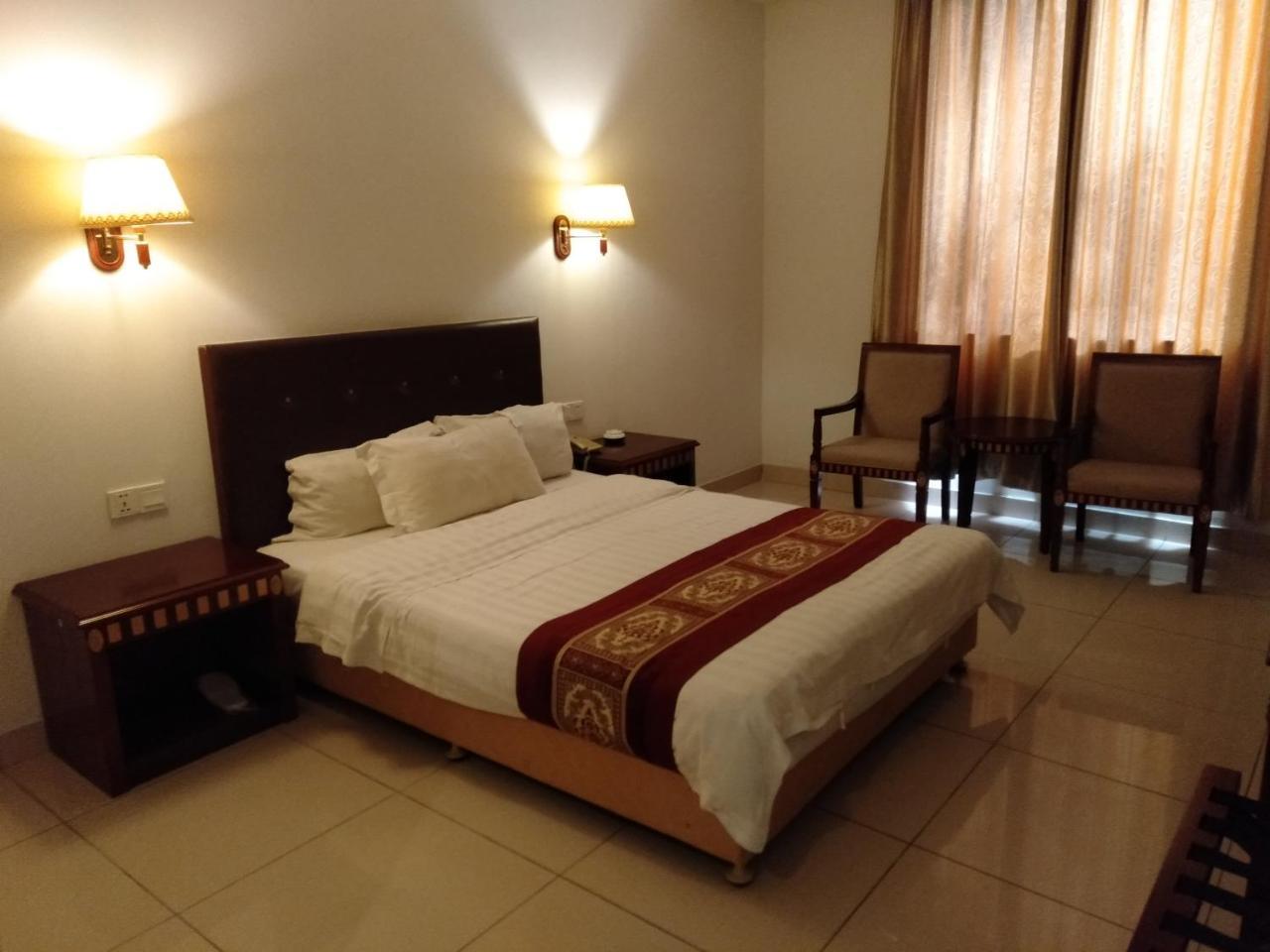 Beach Garden Hotel Dili Extérieur photo