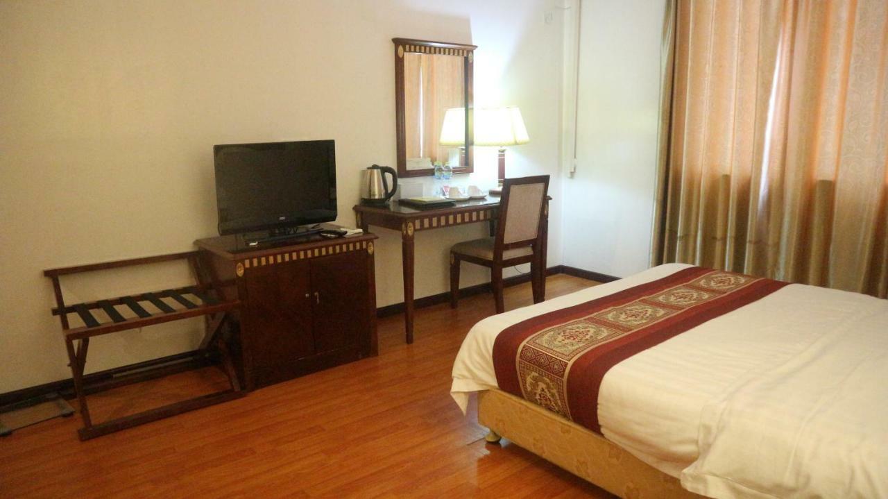 Beach Garden Hotel Dili Extérieur photo